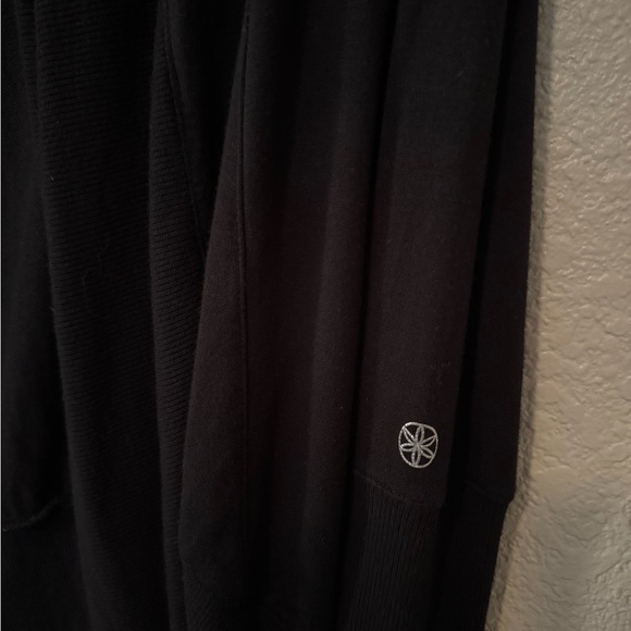 Gaiam open-front cardigan yoga wrap size M in EUC - Picture 2 of 4